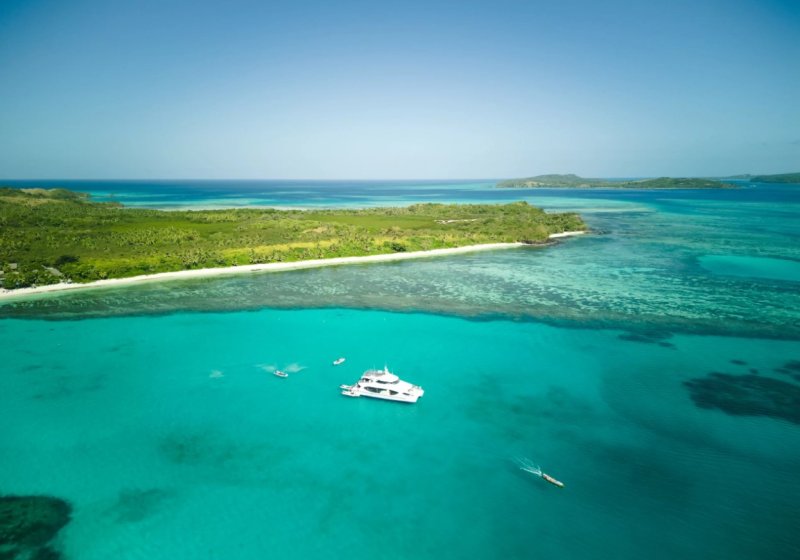 1- Yasawa Flyer in Blue Lagoon