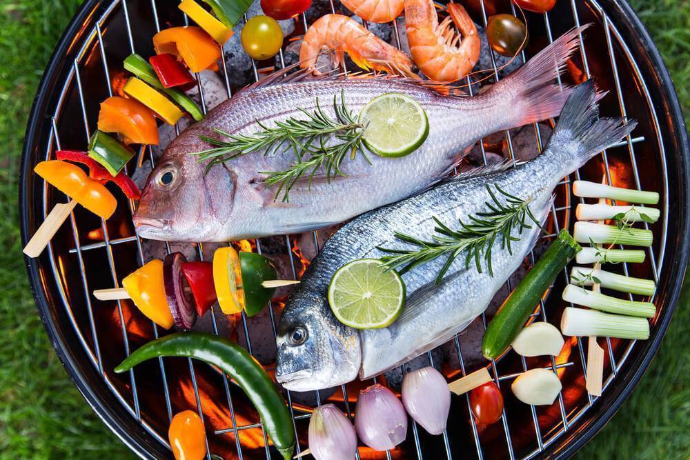 Fijian barbeque bbq fish cuisine local